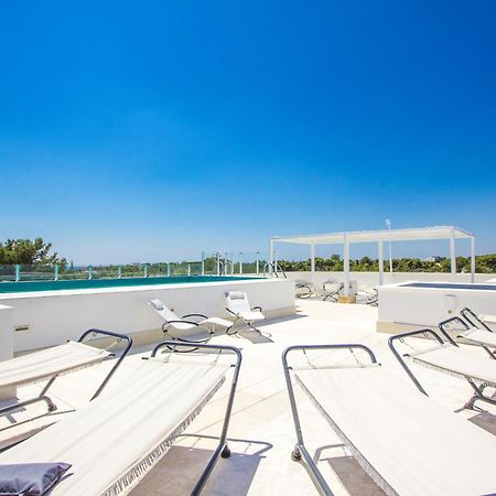 Aparthotel Residence Ludovica - Piscina Panoramica Vista Mare Санта Мария ал Баньо Екстериор снимка