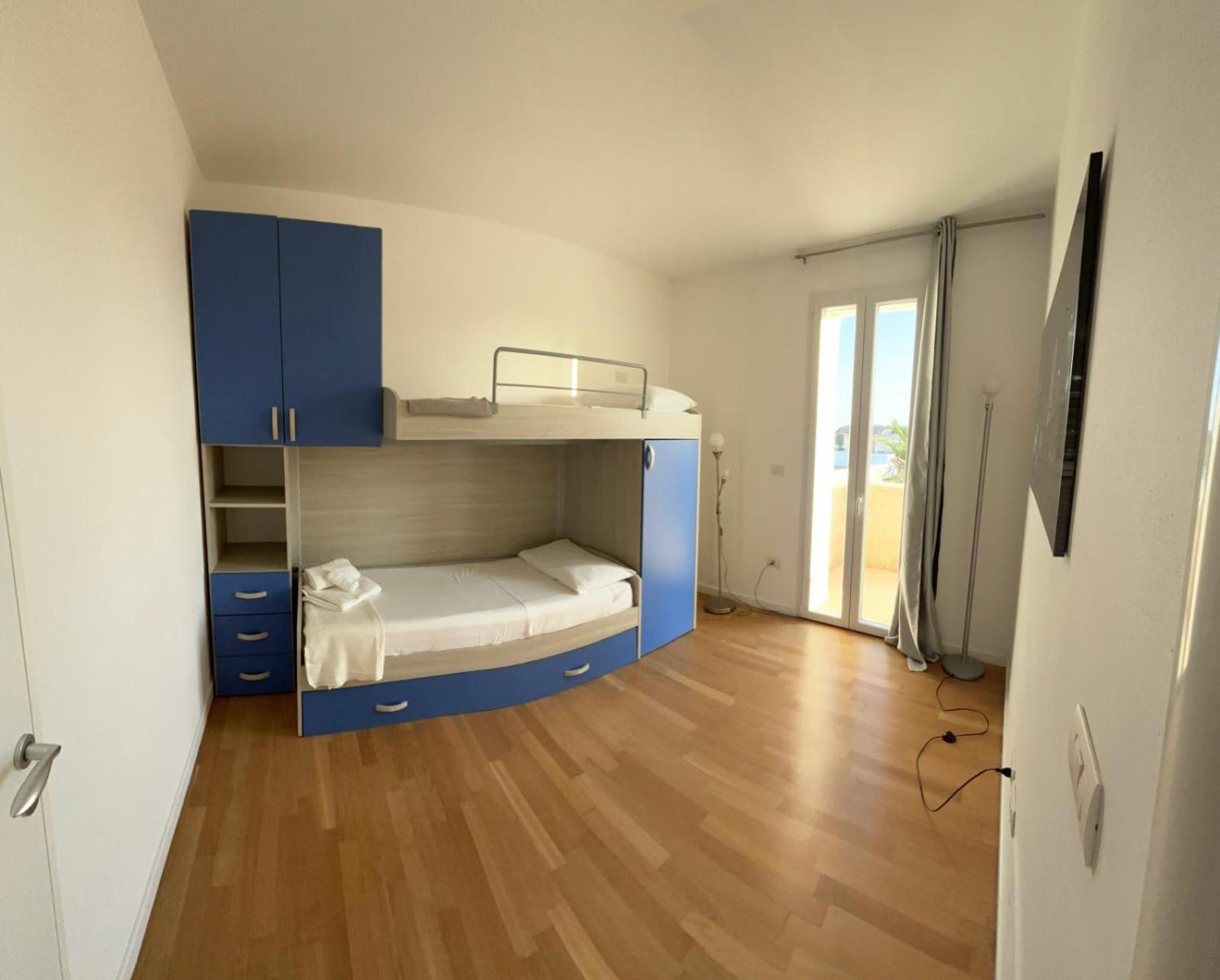 Aparthotel Residence Ludovica - Piscina Panoramica Vista Mare Санта Мария ал Баньо Екстериор снимка