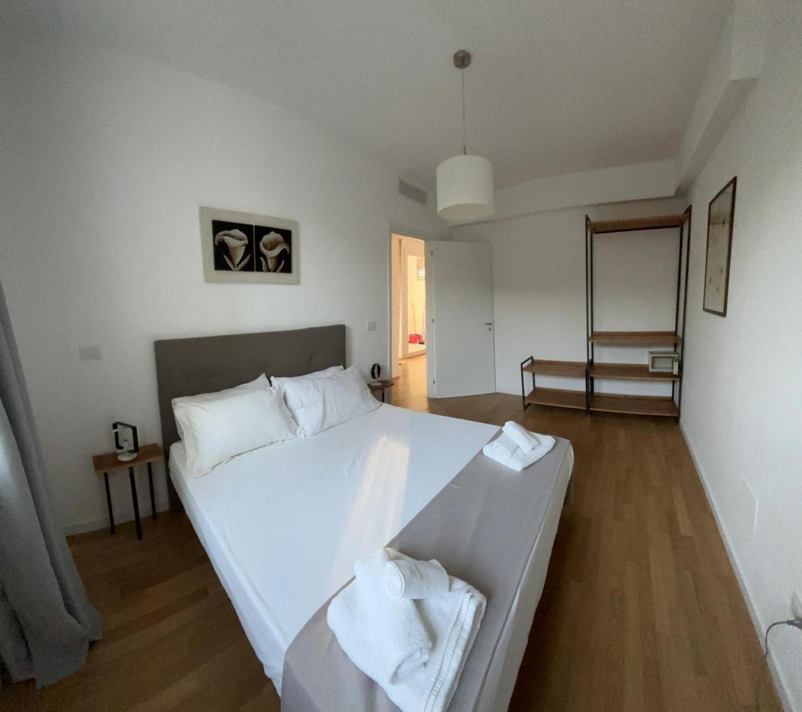 Aparthotel Residence Ludovica - Piscina Panoramica Vista Mare Санта Мария ал Баньо Екстериор снимка
